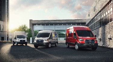 Ford präsentiert den neuen E-Transit – erste voll-elektri...