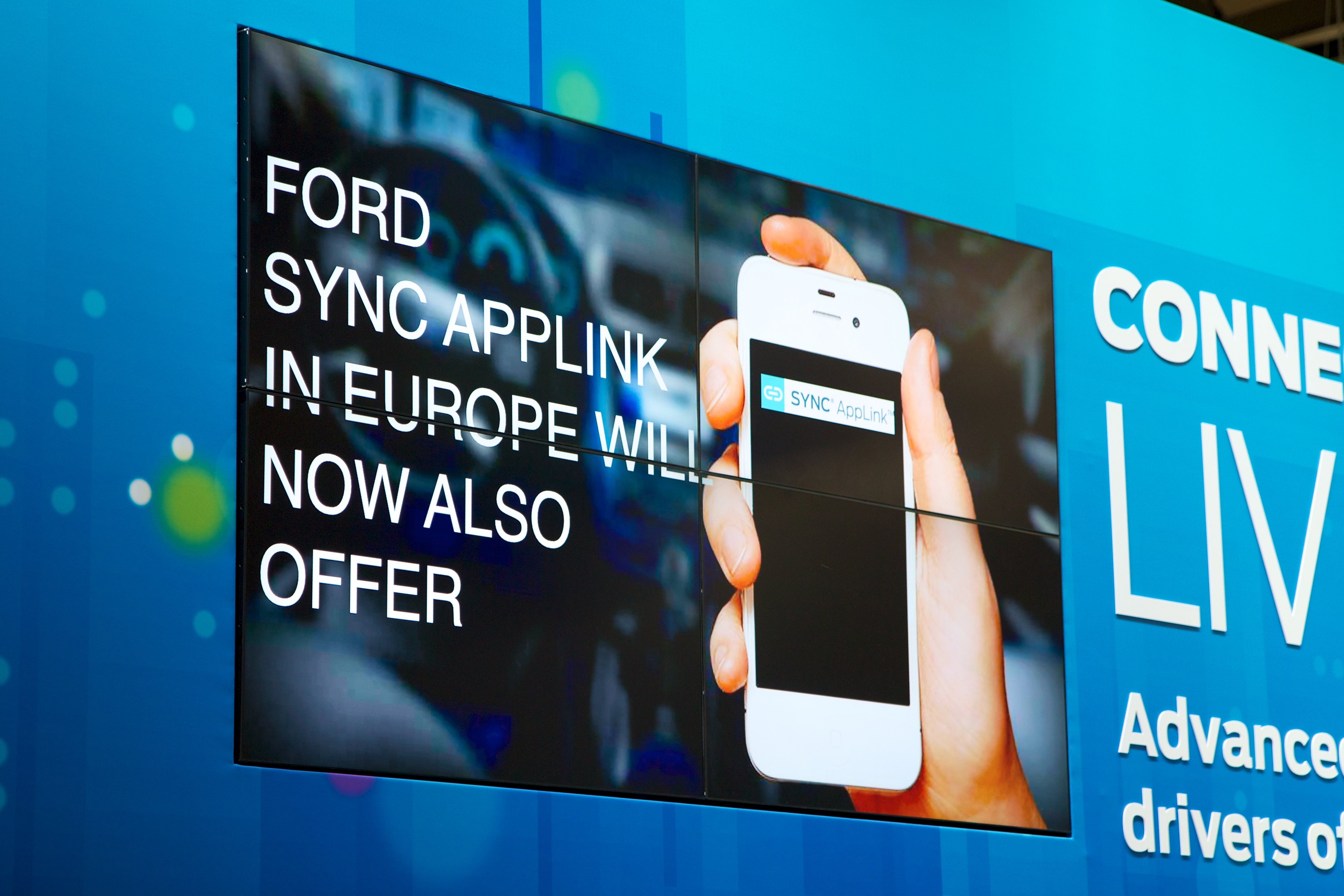 Ford Announces New Parking and Personal Radio Apps for SYNC AppLink