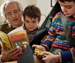 BOOKWORMS CAN NOW KEEP READING ON THE GO