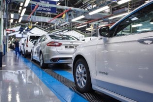 Ford Begins Hybrid Vehicle Production in Europe,  First M...