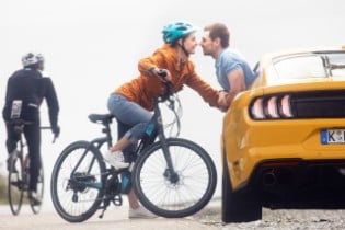 Ford Calls on Drivers, Cyclists to ‘Share The Road’, Virt...