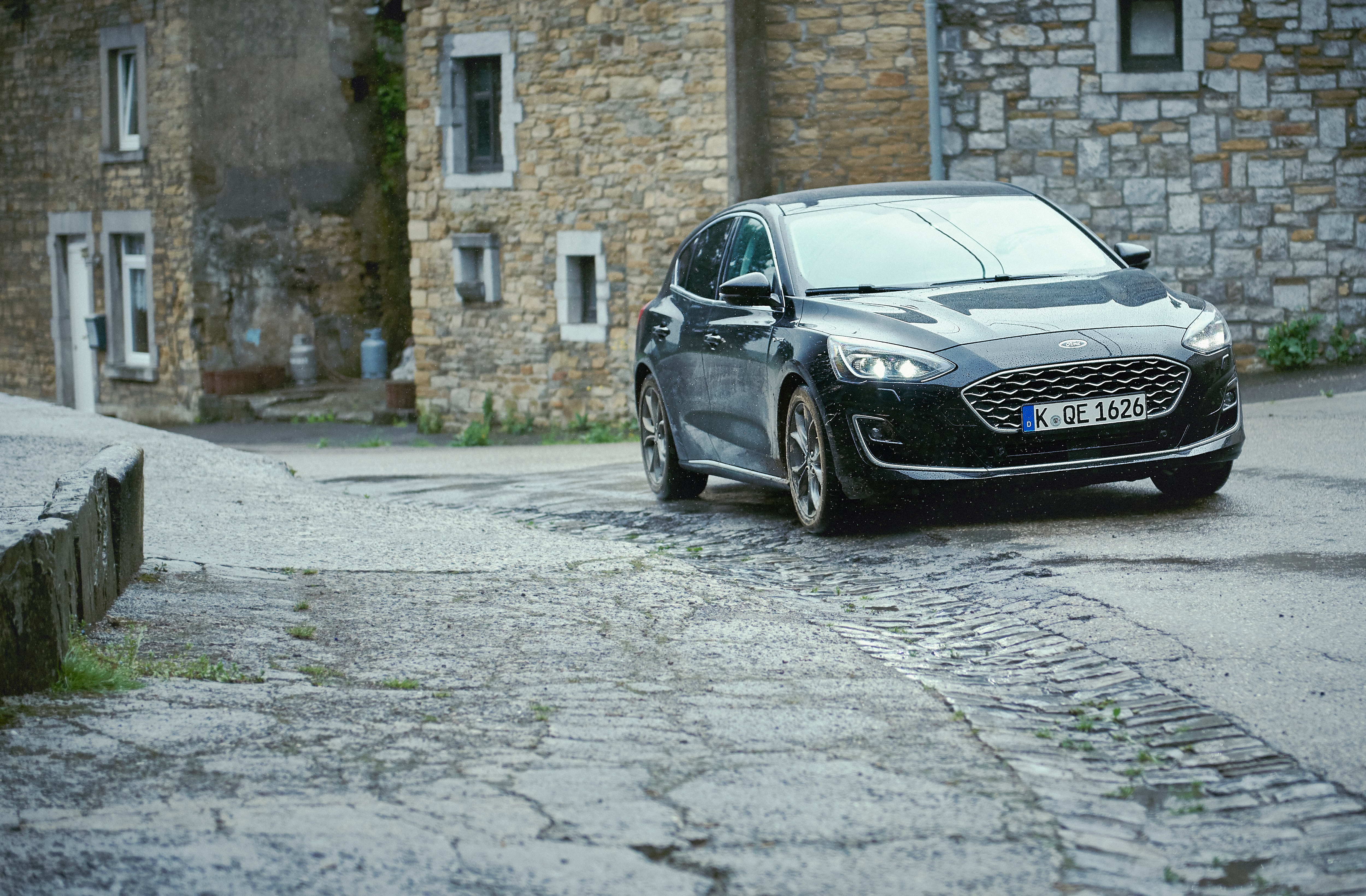 Innovative Pothole Detection System Irons Out The Bumps For All New Ford Focus Drivers Ford Of Europe Ford Media Center