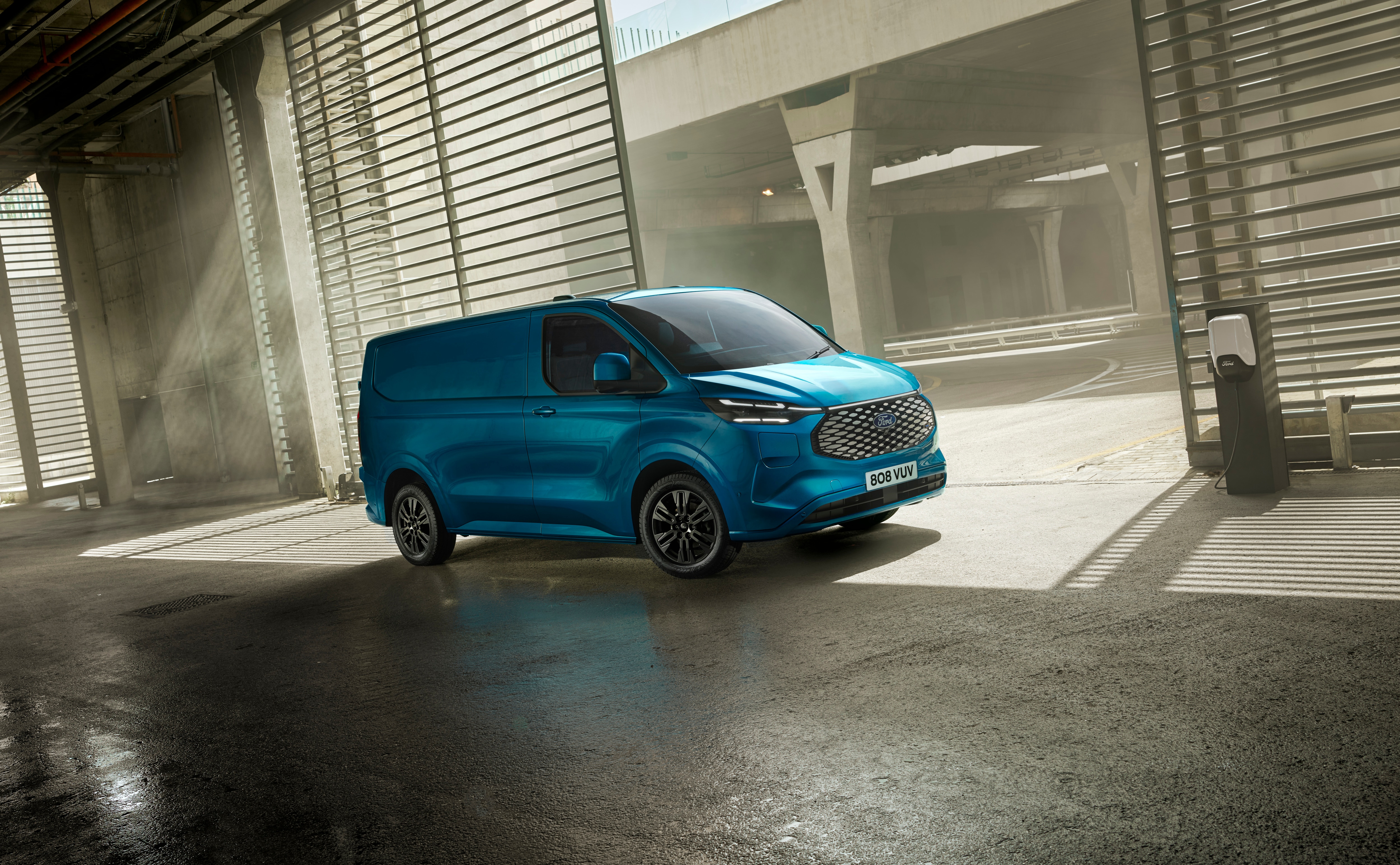 Ford Pro Reveals Exciting Next Phase of Electrification Journey with  All-New, All-Electric E-Transit Custom, Ford of Europe