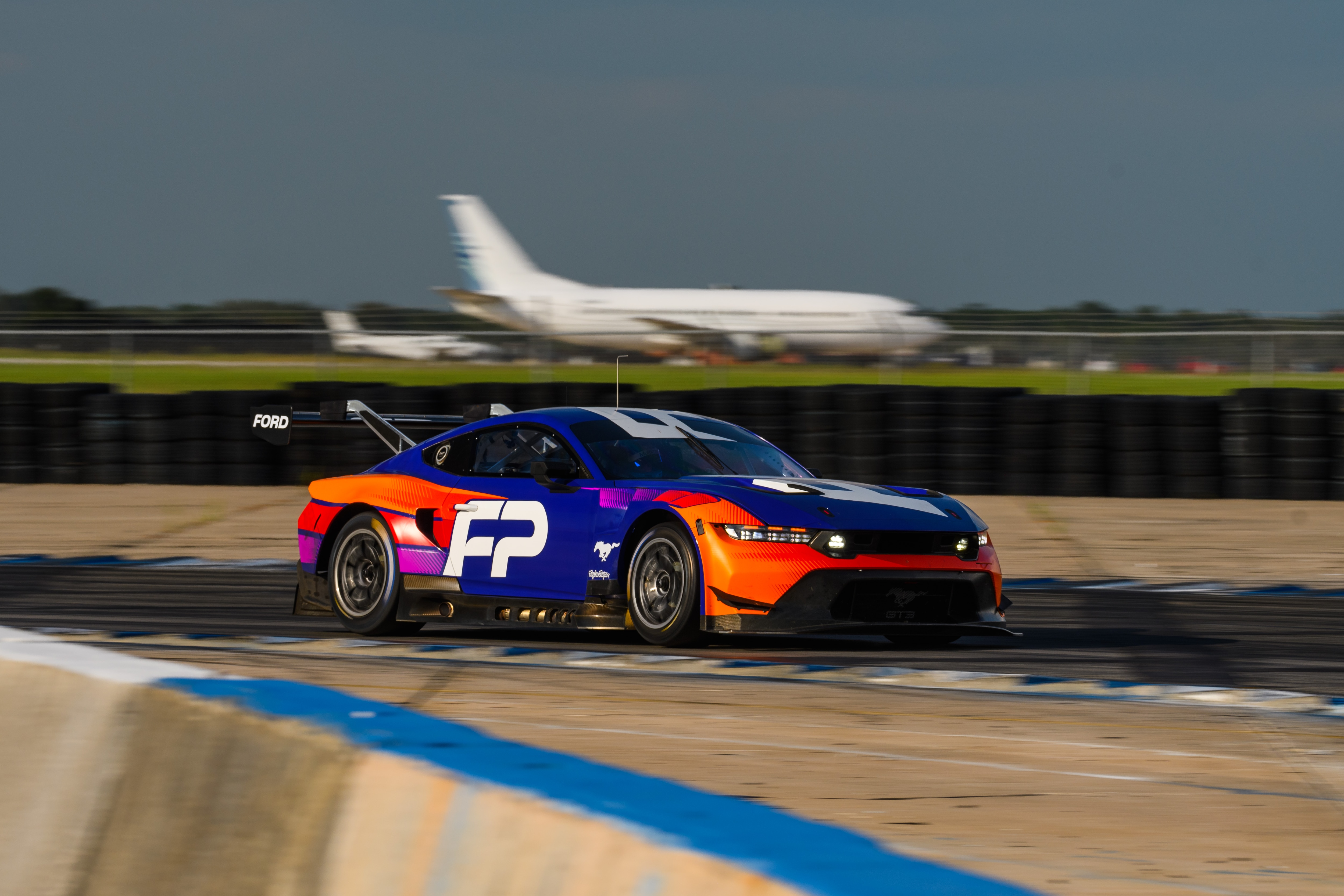 Mustang Gt3 Testing At Sebring 