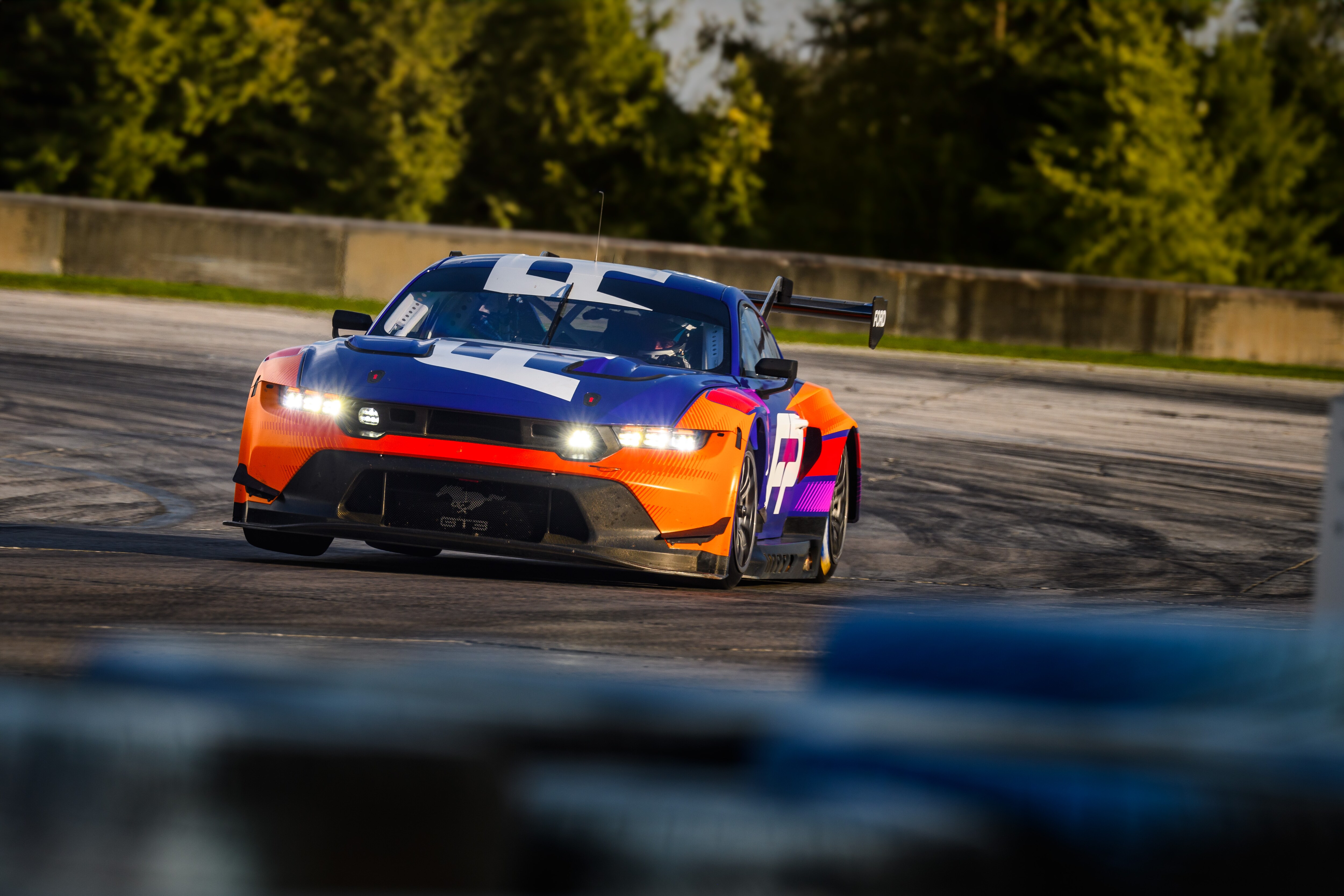 Mustang GT3 Testing at Sebring | Great Britain | Ford Media Center