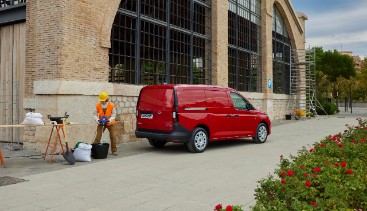Ford Pro Reveals All-New Transit Connect with PHEV Power 