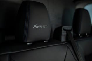 Transit Custom MS-RT - embossed MS-RT headrest in three-s...