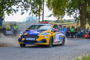 Equipa Ford muito aplaudida com presença do Fiesta Rally3...
