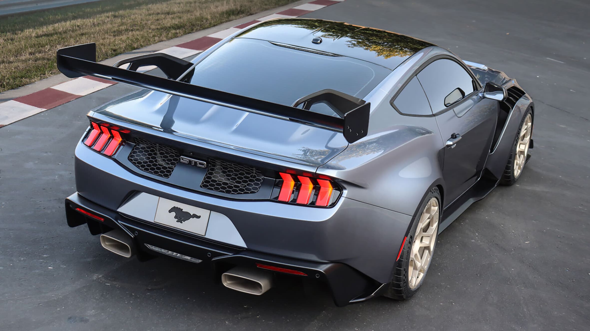 Ford mostra o Mustang GTD, um carro de corrida feito para as ruas