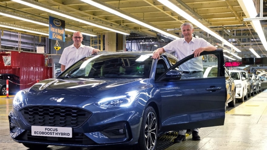 Serienstart in Saarlouis: Ford Focus EcoBoost Hybrid  läuft vom Band