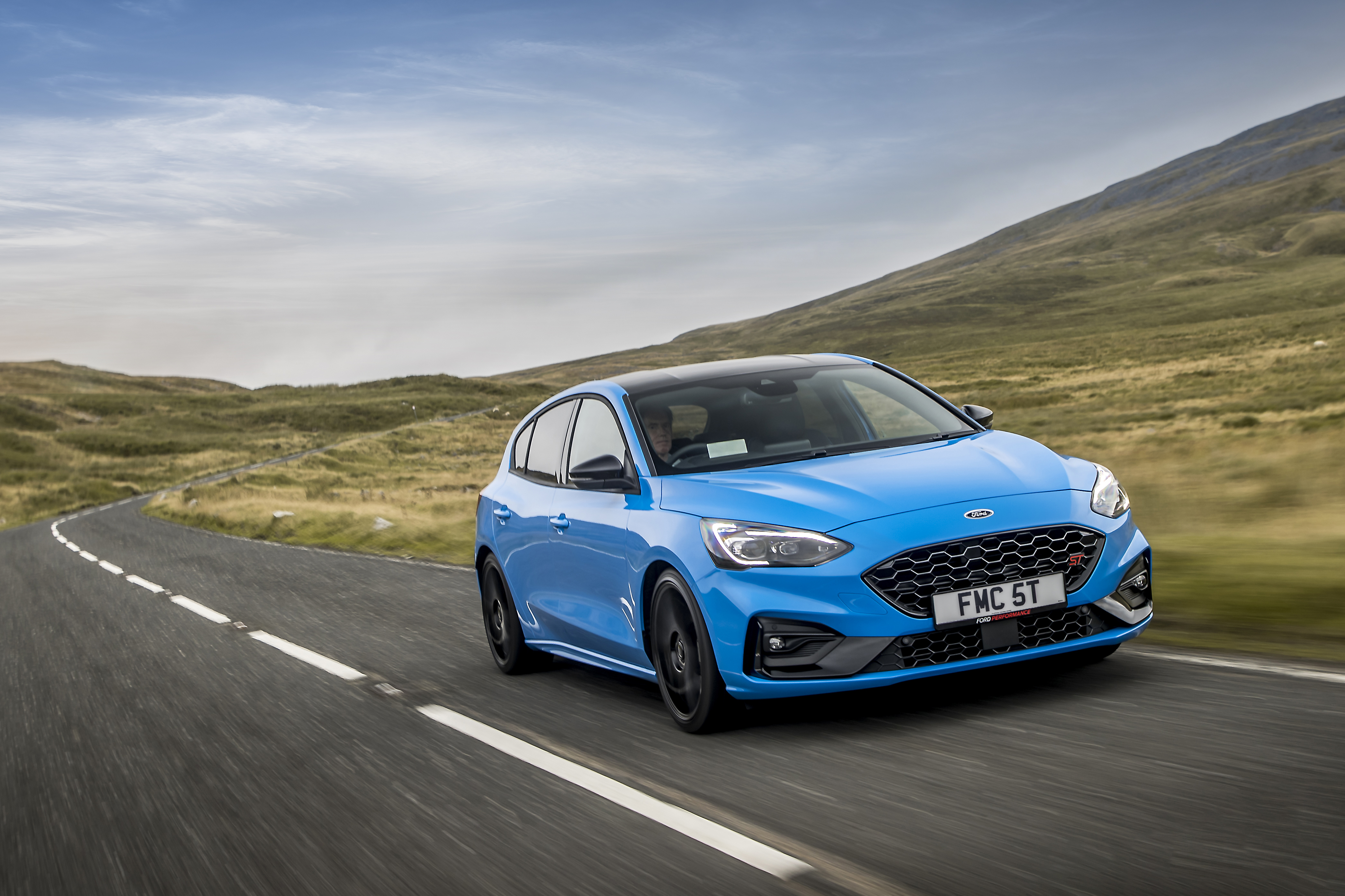 Ford Introduces Exclusive New Focus ST Edition with Adjustable Chassis for  True Driving Enthusiasts, Great Britain