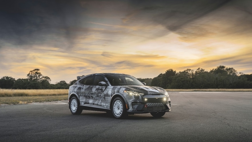 The Ultimate Fiesta Hot Hatch Arrives in Europe: Fiesta ST200