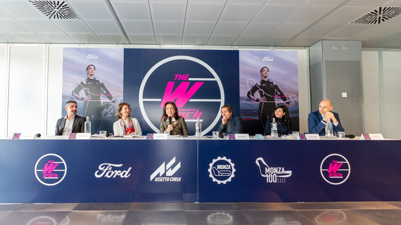 Ford Italia presenta The W Track | Italy | Italian | Ford Media Center