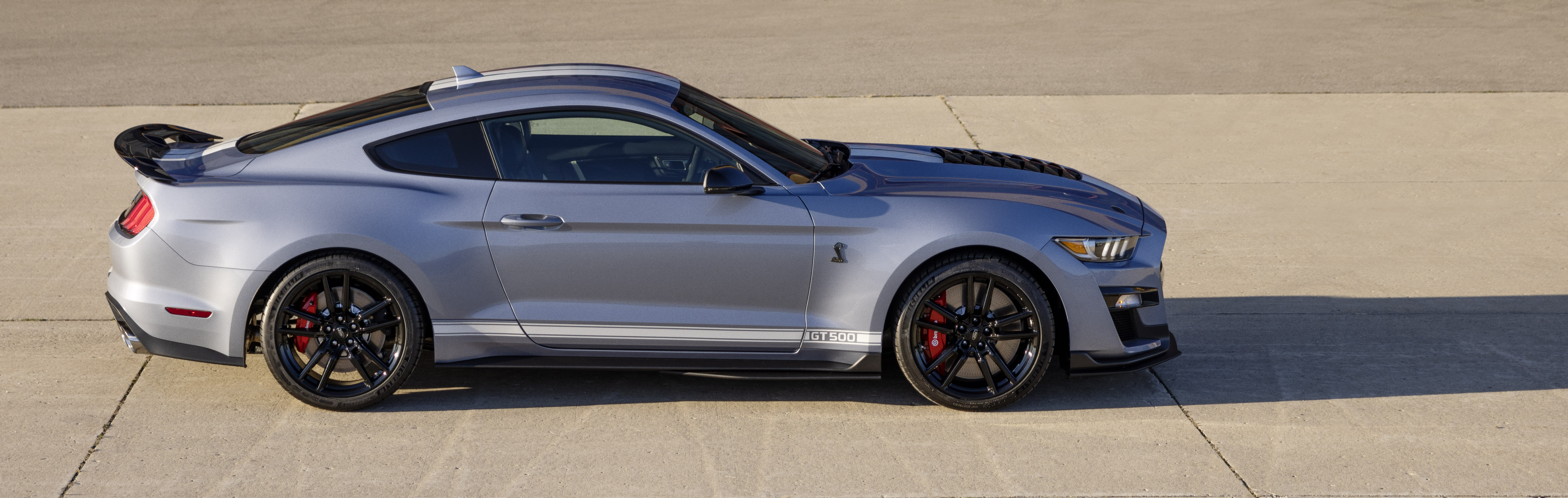 2022 Ford Mustang Shelby GT500 Heritage Edition offers $10,000